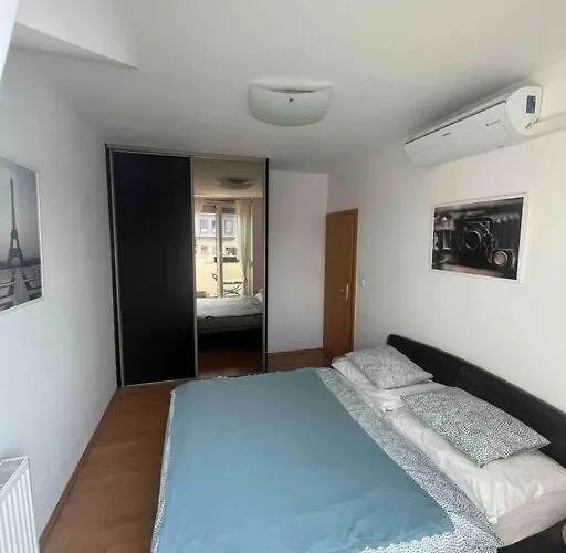 Apartament Panoramic In Old Town