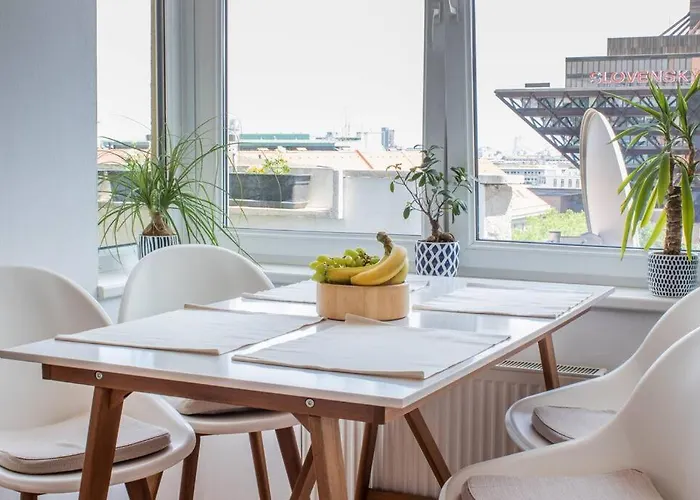 Appartement Panoramic In Old Town Bratislava