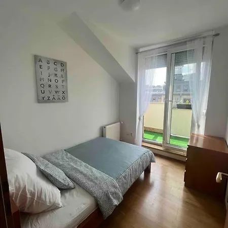 Апартаменти Panoramic In Old Town